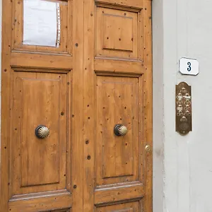 https://signoria-imperial.it-tuscanyhotel.com